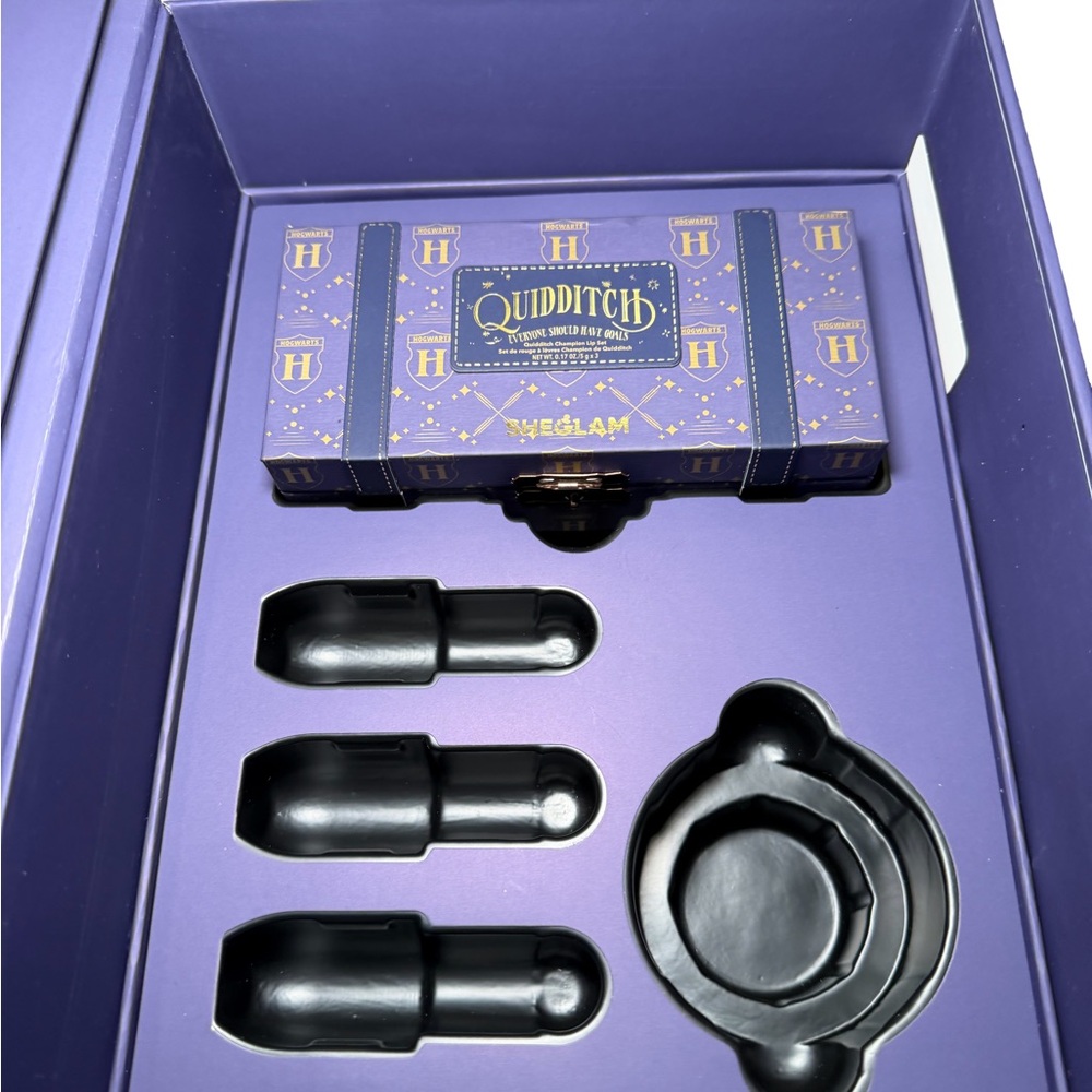Sheglam Hogwarts Purple Toy Set - Picture 5 of 9
